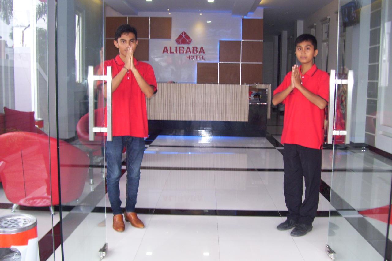 Alibaba Hotel Pangkalanbuun Exterior foto